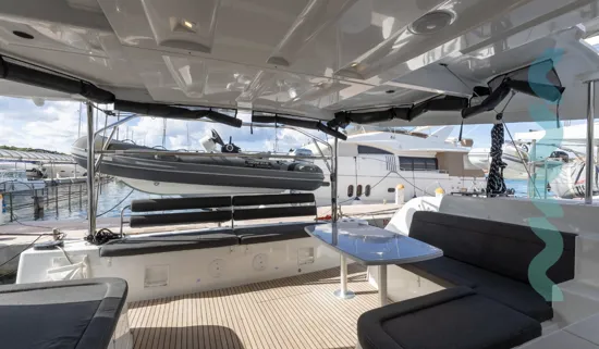 lagoon-46-krma-kokpit