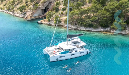 Lagoon 46  - SKYFALL