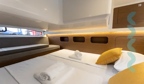 Beneteau Antares 11 Fly  - DESIRE