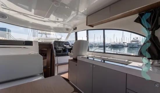 Beneteau Antares 11 Fly  - DESIRE