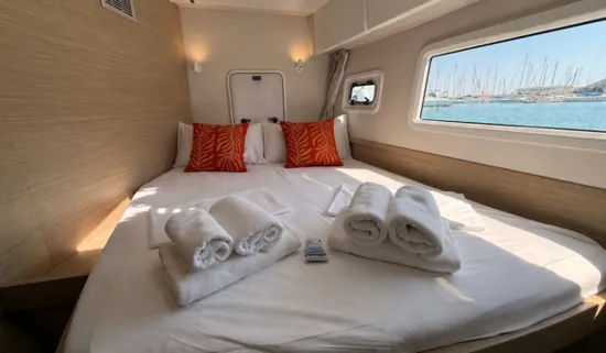 Lagoon 42 - AVENTUS
