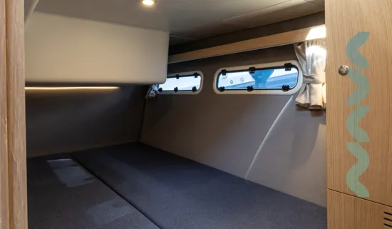 nimbus-405-coupe-third-cabin