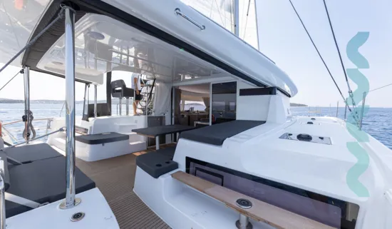 Lagoon 43  - WANDERER