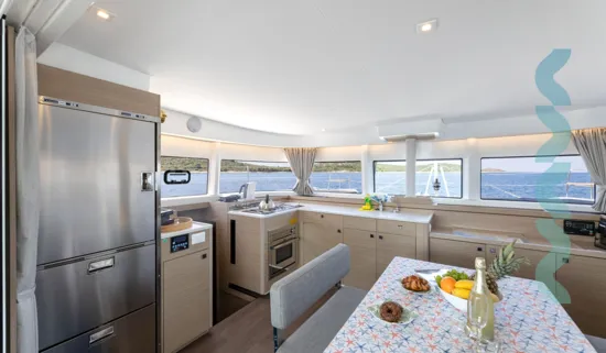 Lagoon 43  - WANDERER