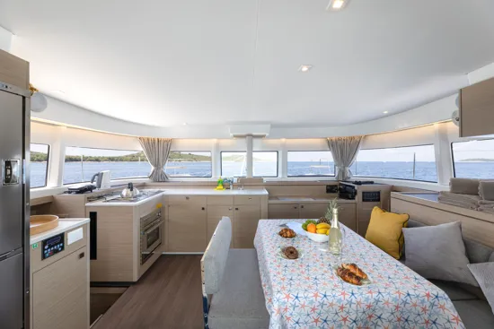 Lagoon 43  - WANDERER - NEW!