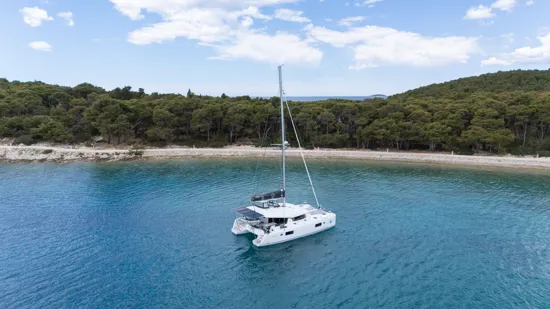 Lagoon 42 – Lady Aurora anchored in a quiet bay