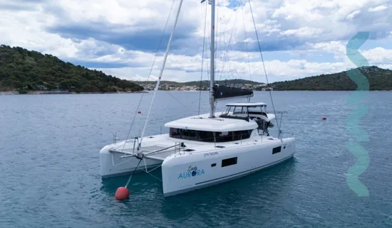 Lagoon 42  - LADY AURORA