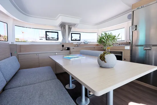 Lagoon 38 - FURIA - NEW!