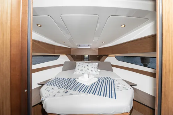 Beneteau Antares 11 OB - FALCON