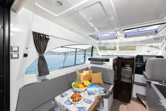 Beneteau Antares 11 OB - FALCON