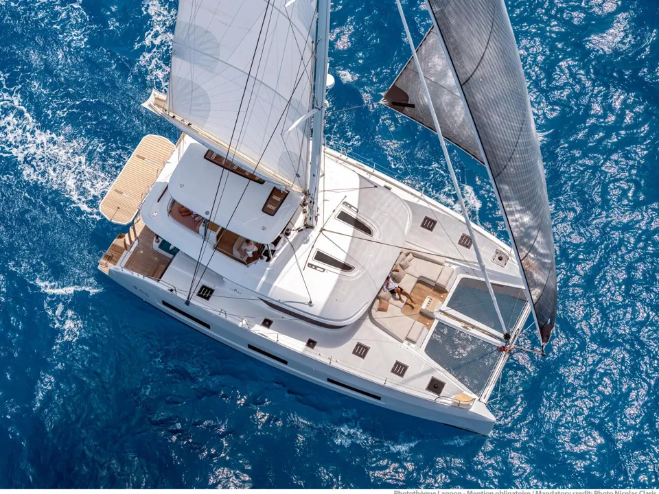 Lagoon 55  - NAVA