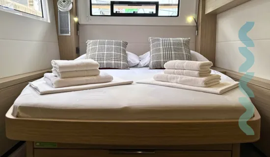 lagoon-51-ocean-pearl-cabin-interior