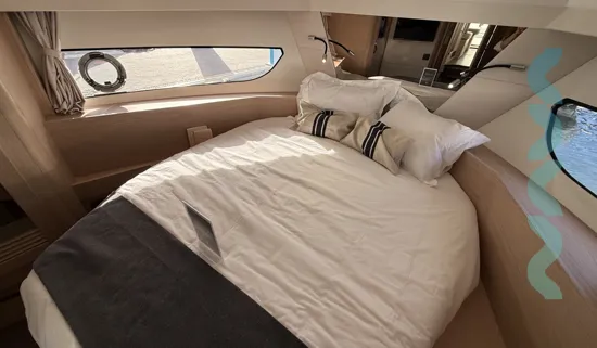 Beneteau Swift Trawler 37 Fly  - ZOE - NEW!