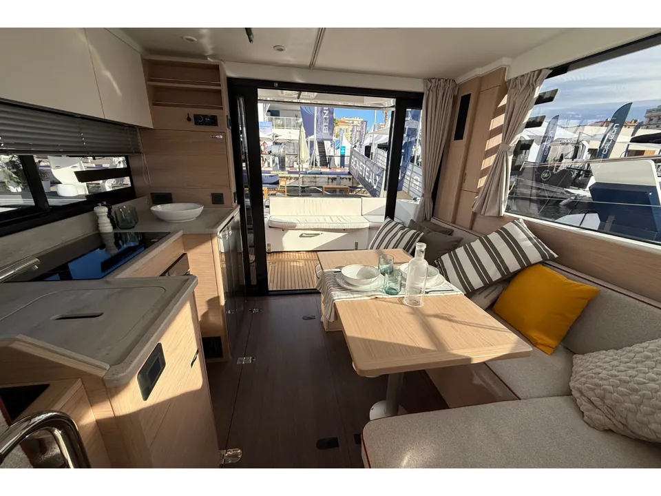 Beneteau Swift Trawler 37 Fly - NAVA - NEW!