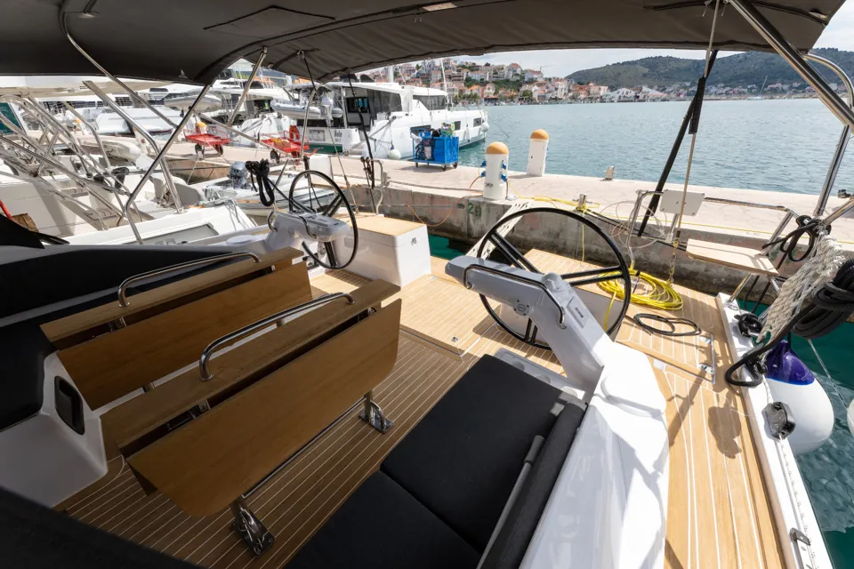 Elan 45 Impression - NIKA