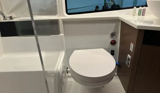 Beneteau Antares 11 Fly - PERISKA